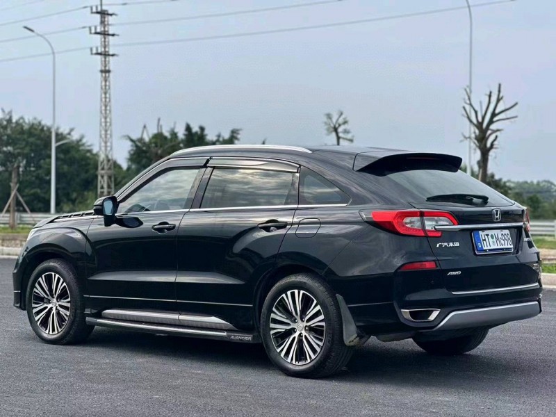 汕头17年本田冠道7