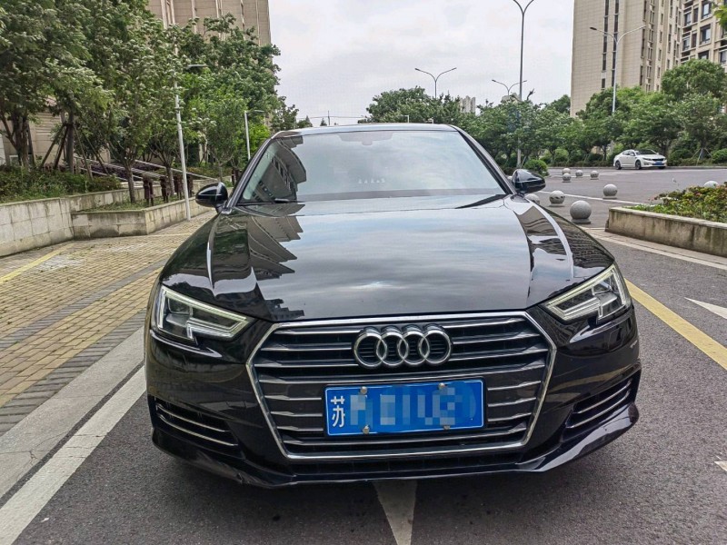 苏州18年奥迪A4L1