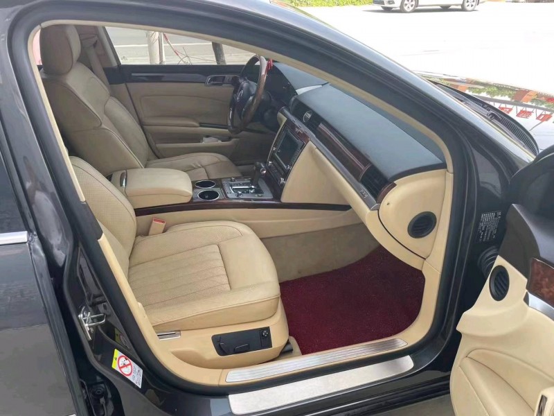 保定11年大众辉腾6