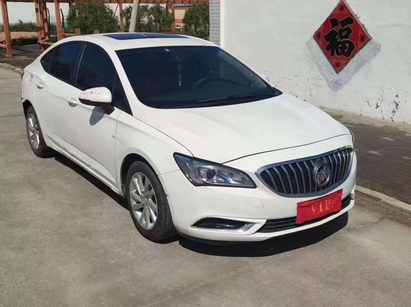 青岛17年别克威朗3