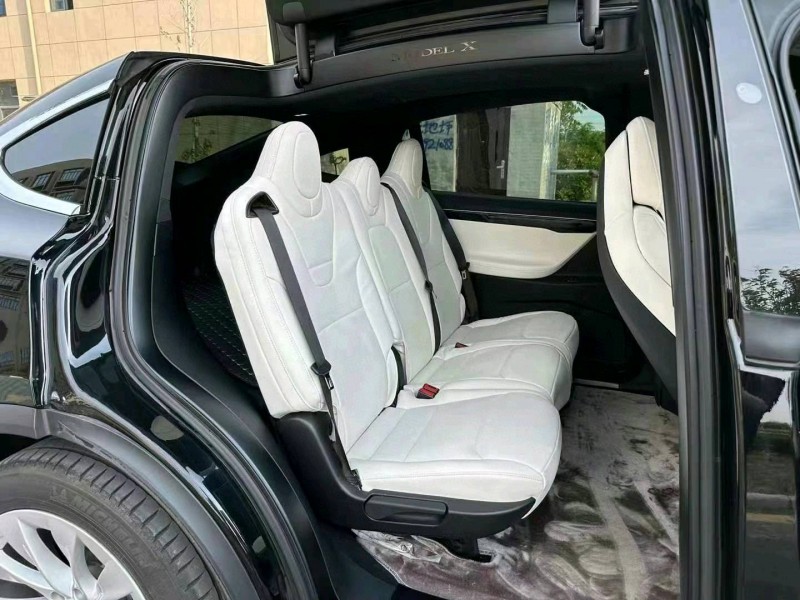 徐州17年特斯拉MODEL X4