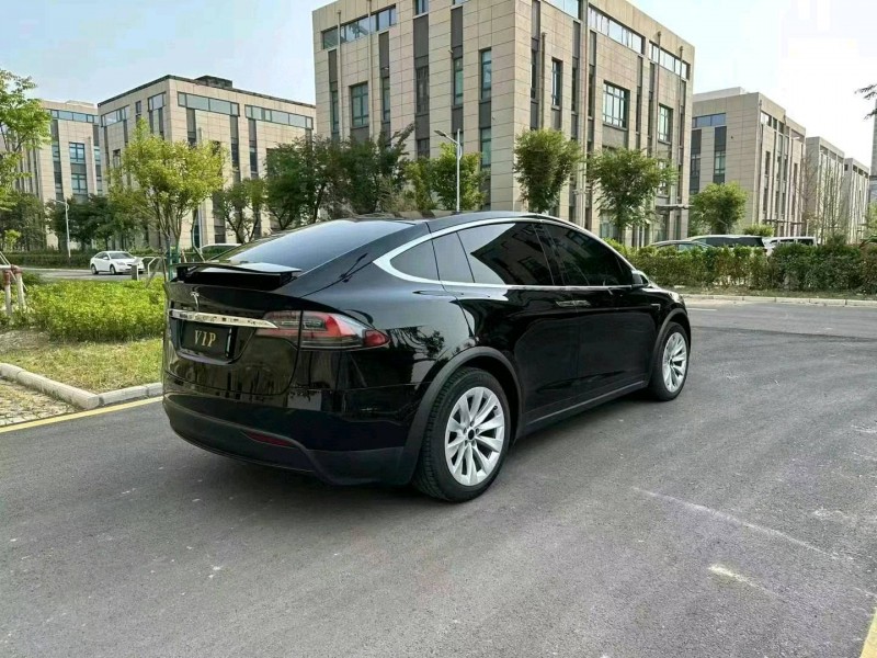 徐州17年特斯拉MODEL X8
