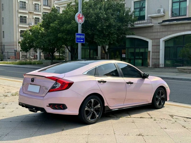 青岛21年本田思域7