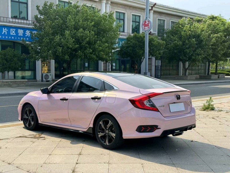 青岛21年本田思域8