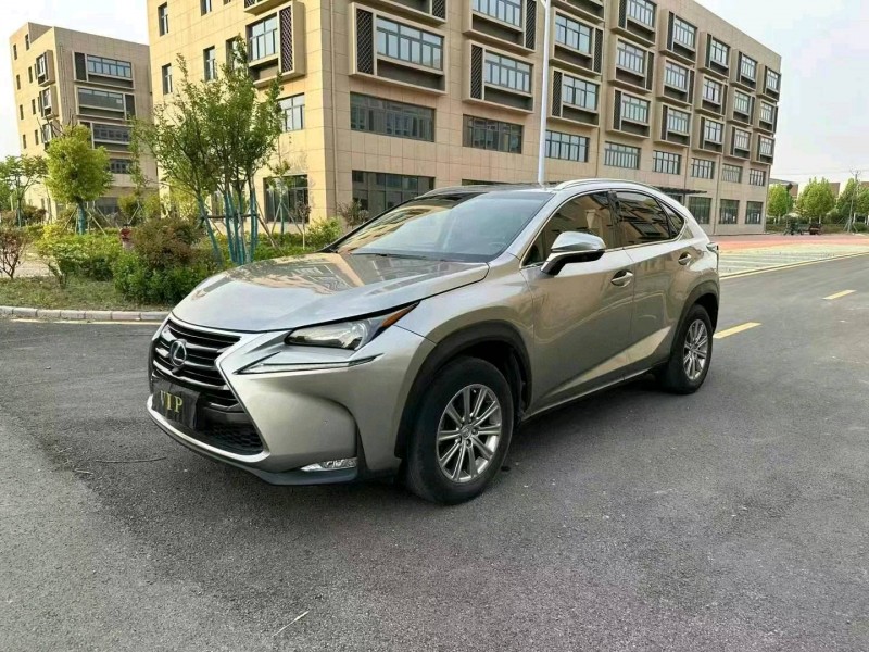 徐州18年雷克萨斯NX3
