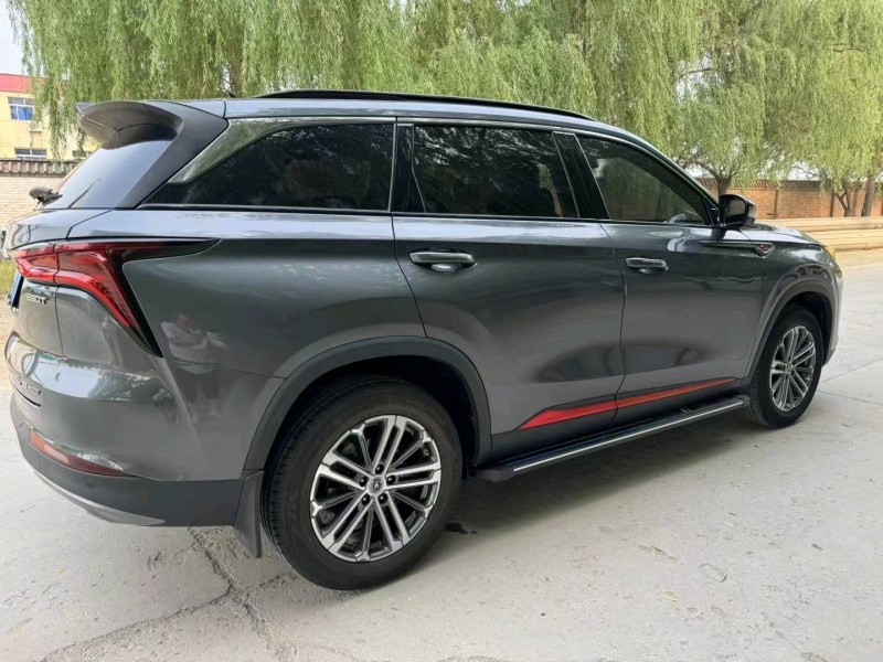 保定20年长安汽车CS755