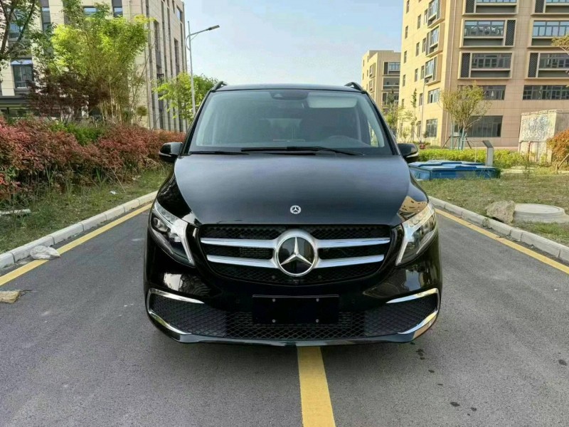 徐州22年奔驰V1