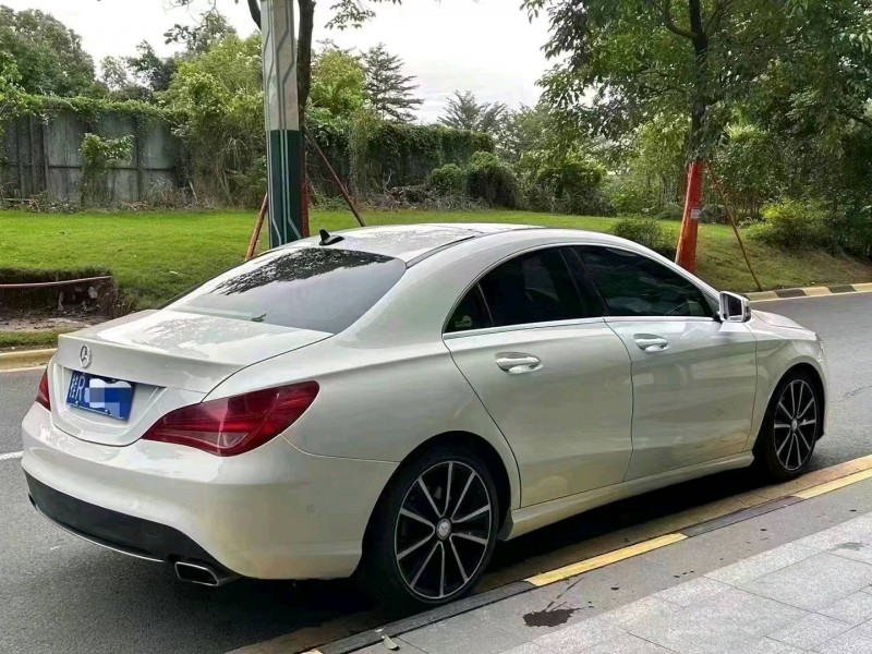 广州15年奔驰CLA7