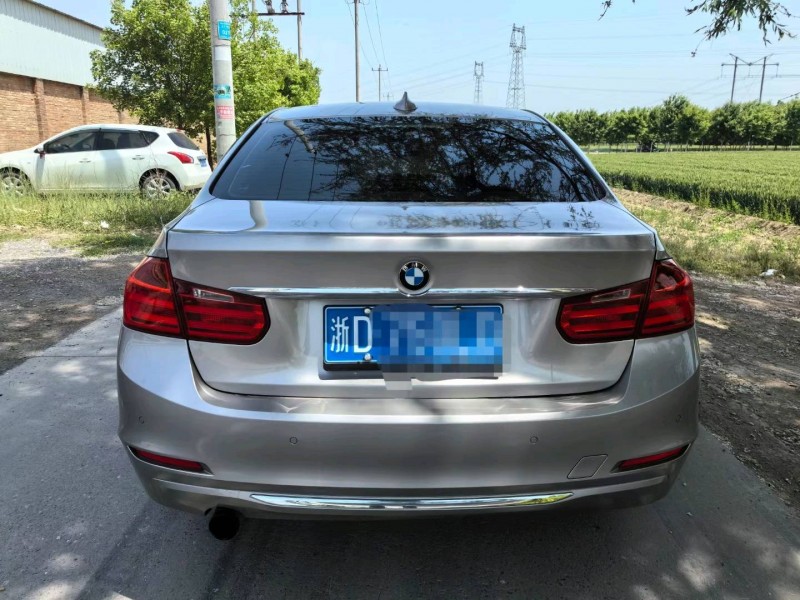 保定13年宝马3系9