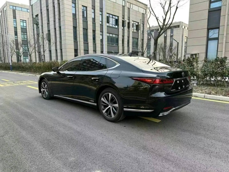徐州22年雷克萨斯LS7
