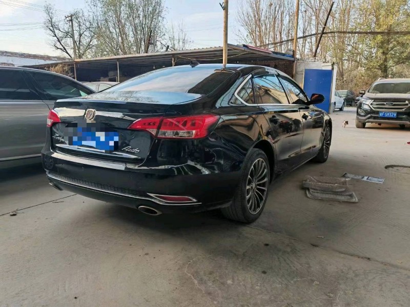 保定17年众泰Z7004