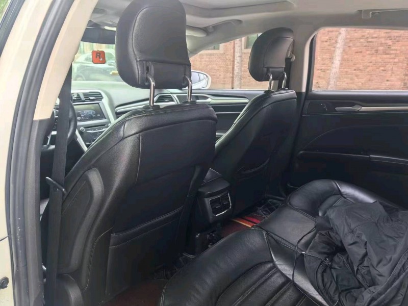 保定15年福特蒙迪欧7