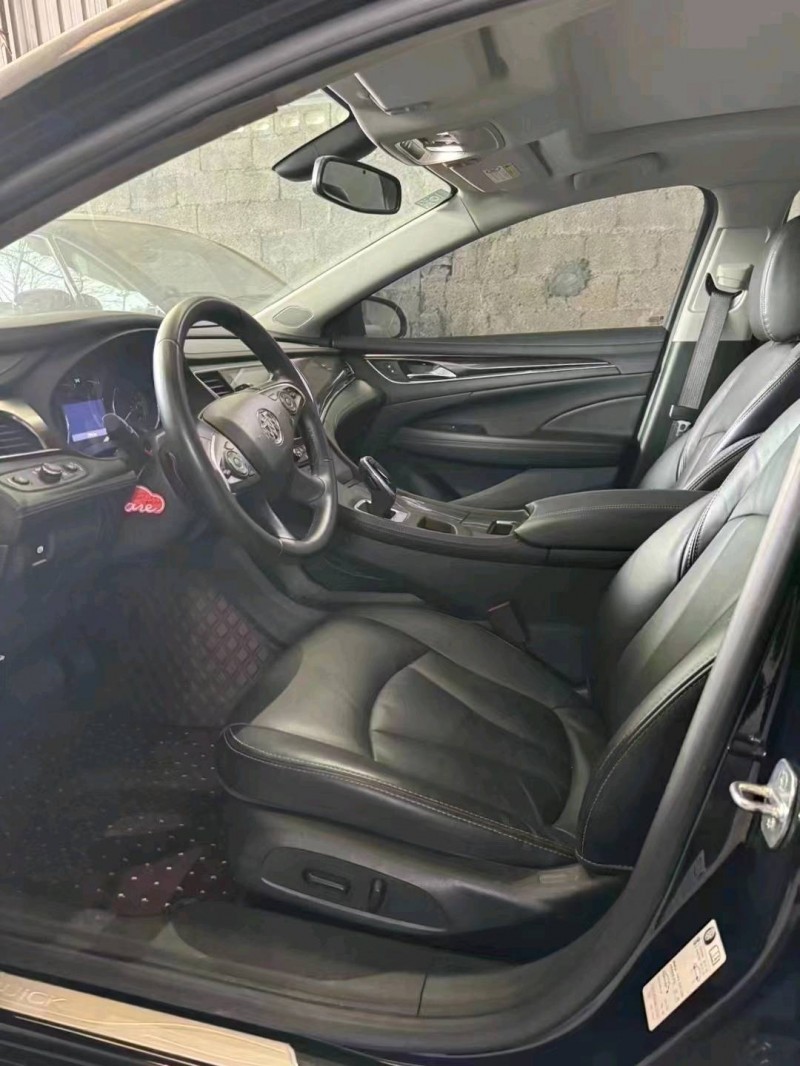 重庆23年别克君越2