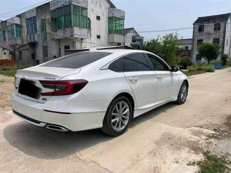 枣庄22年本田雅阁4