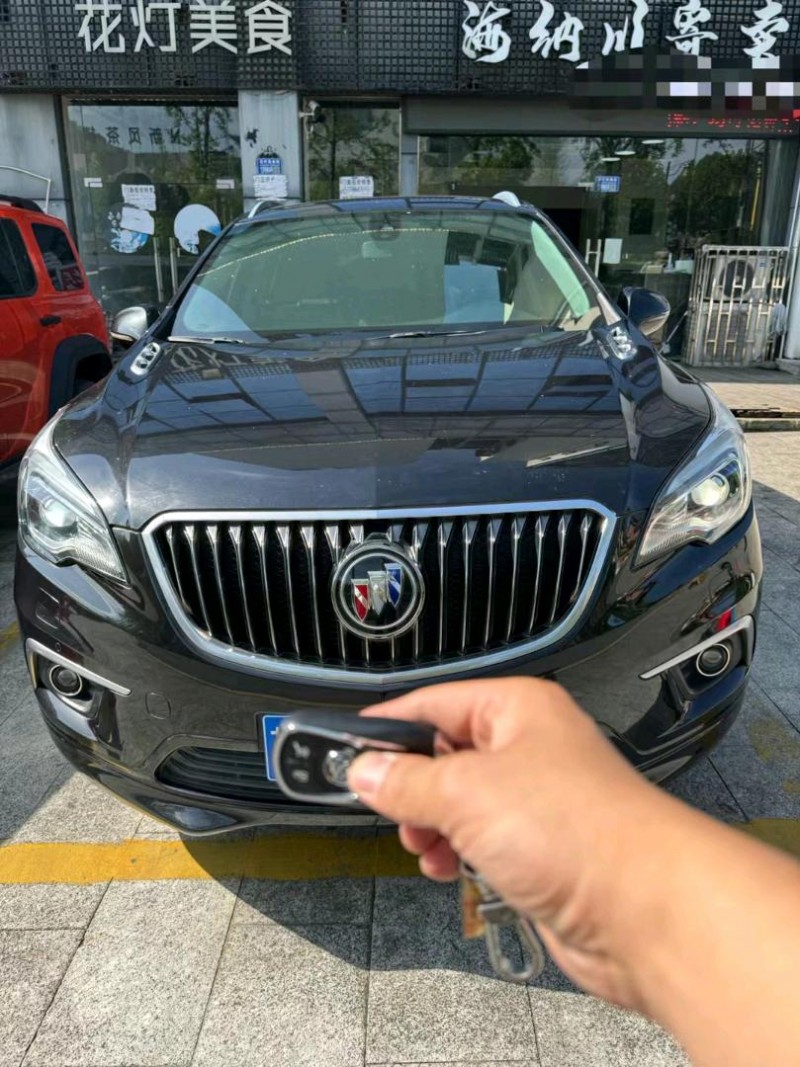 重庆15年别克昂科威1