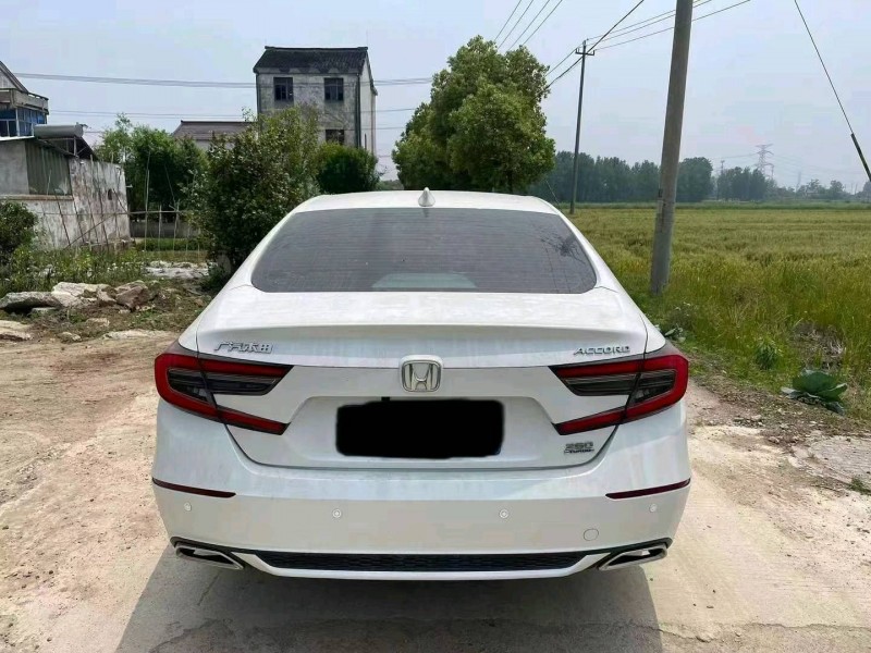 枣庄22年本田雅阁9