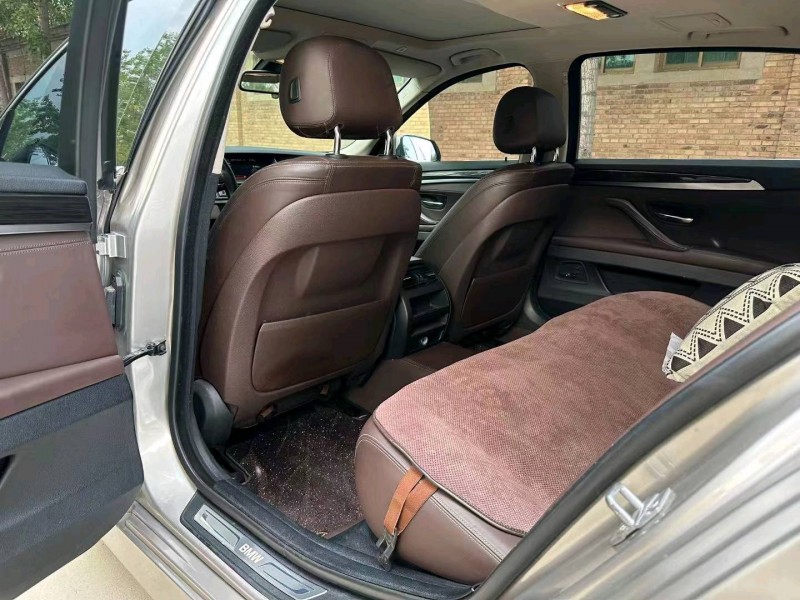 保定15年宝马5系8