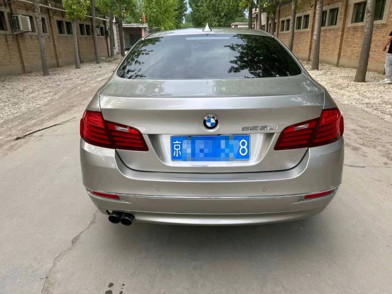 保定15年宝马5系9