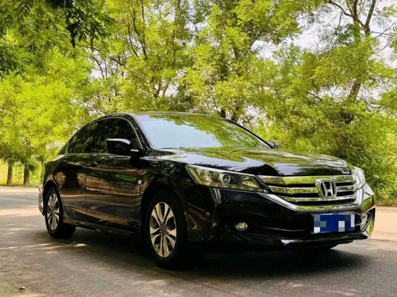 济南15年本田雅阁2