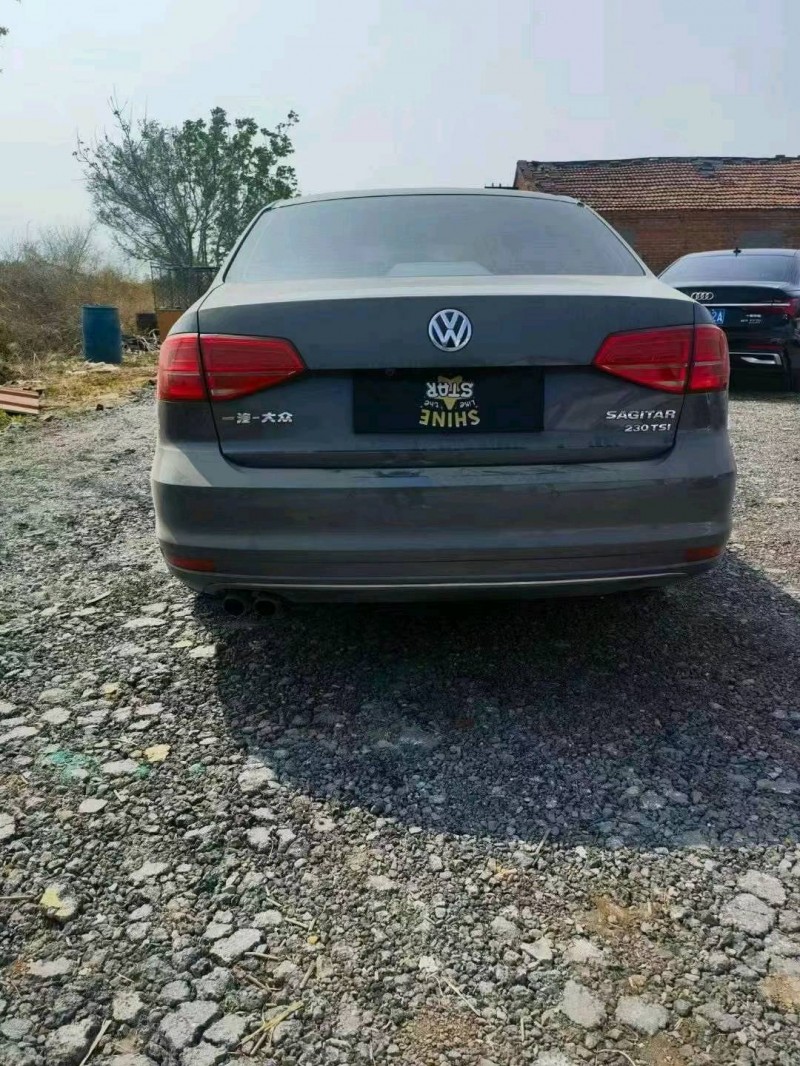 保定17年大众速腾2