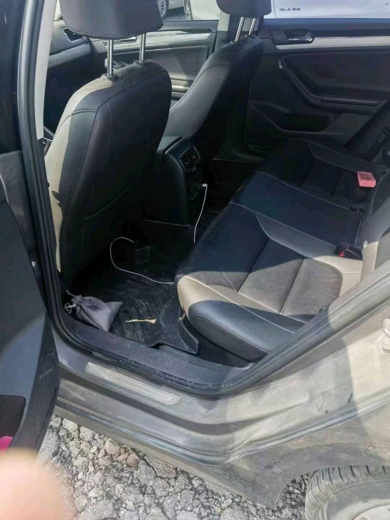 保定17年大众速腾6