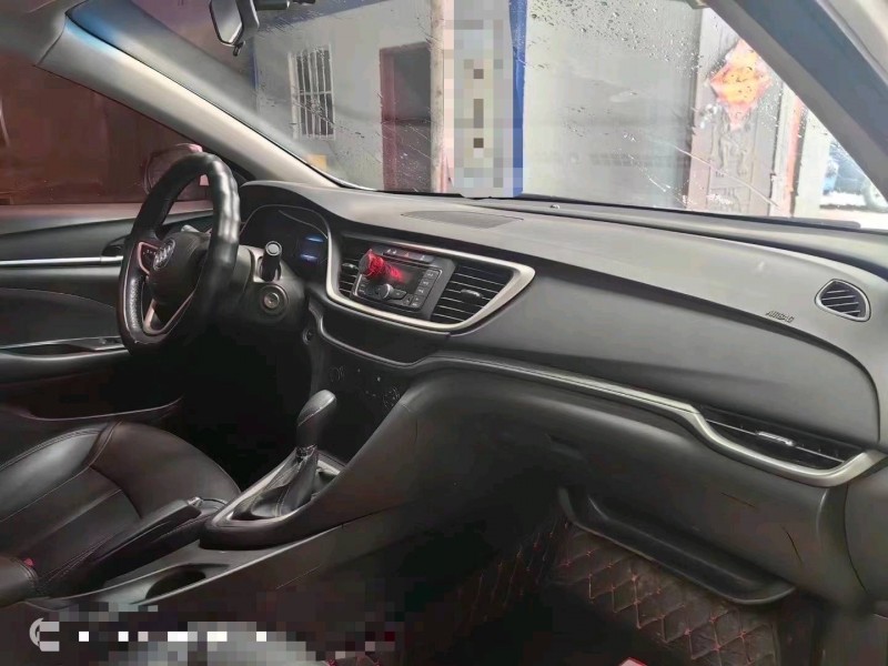 菏泽17年别克英朗5