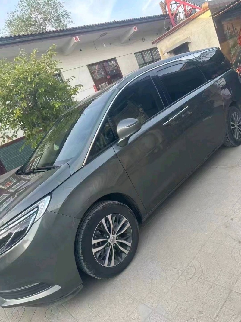 菏泽19年别克GL83