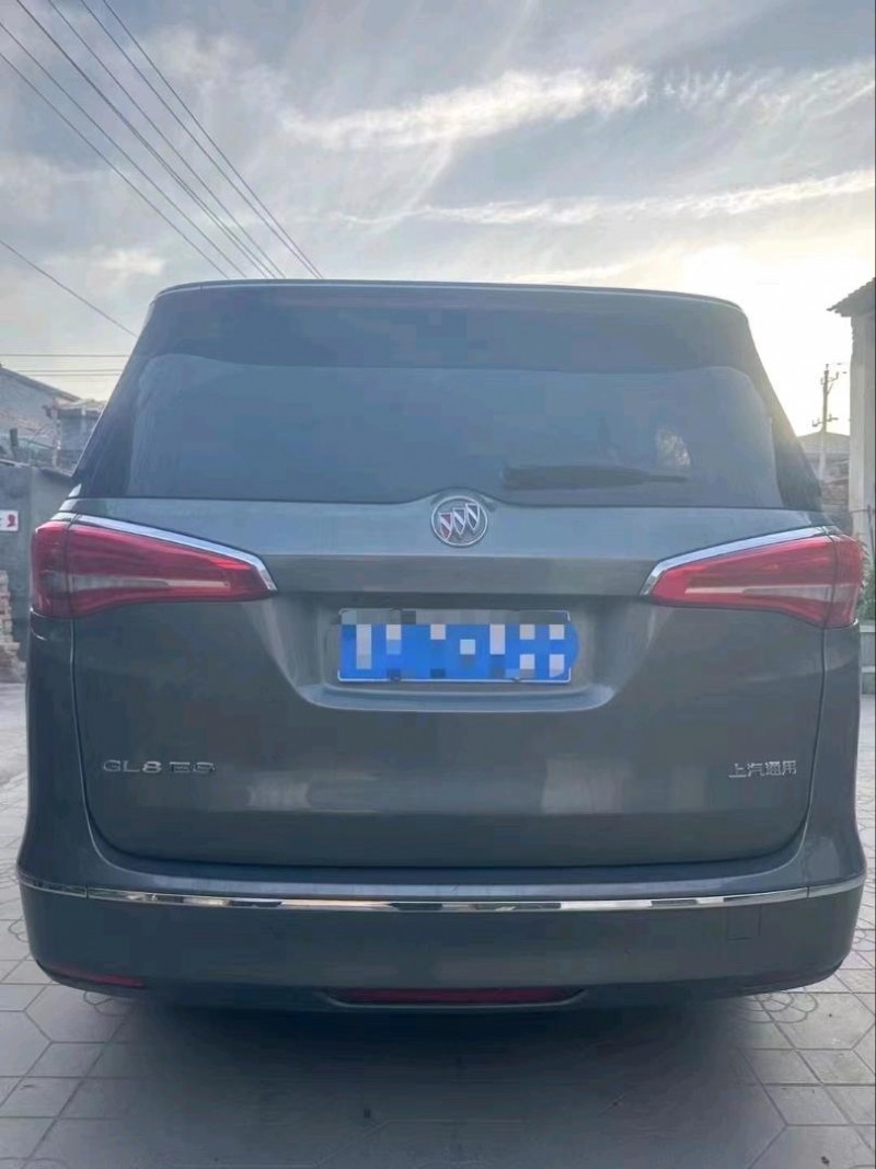 菏泽19年别克GL89