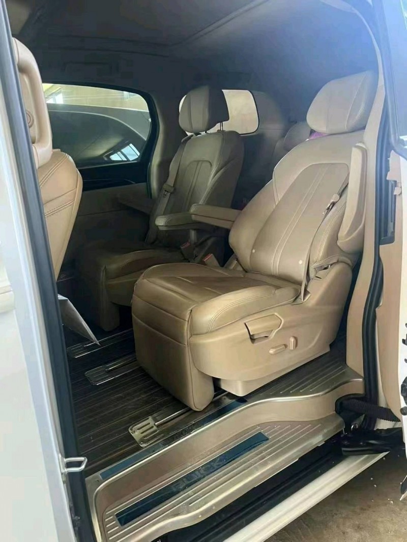 菏泽19年别克GL84