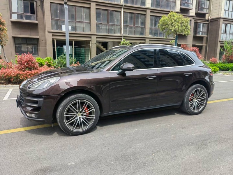 徐州17年保时捷Macan3