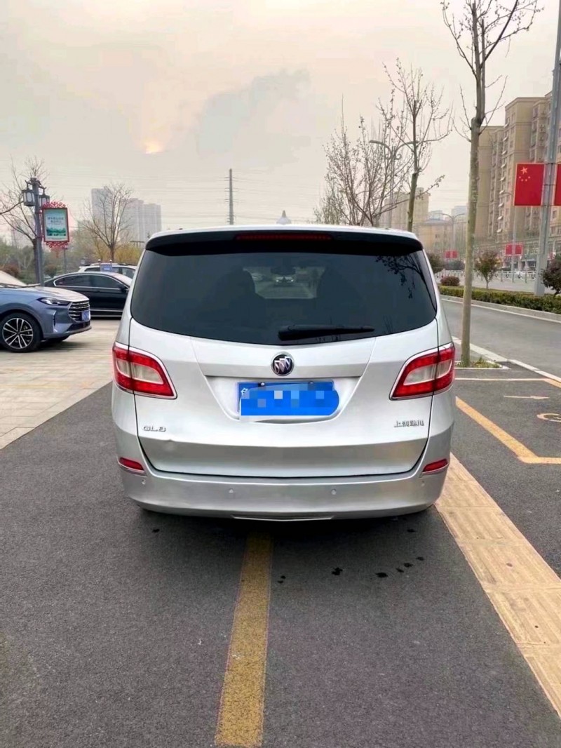 菏泽11年别克GL88