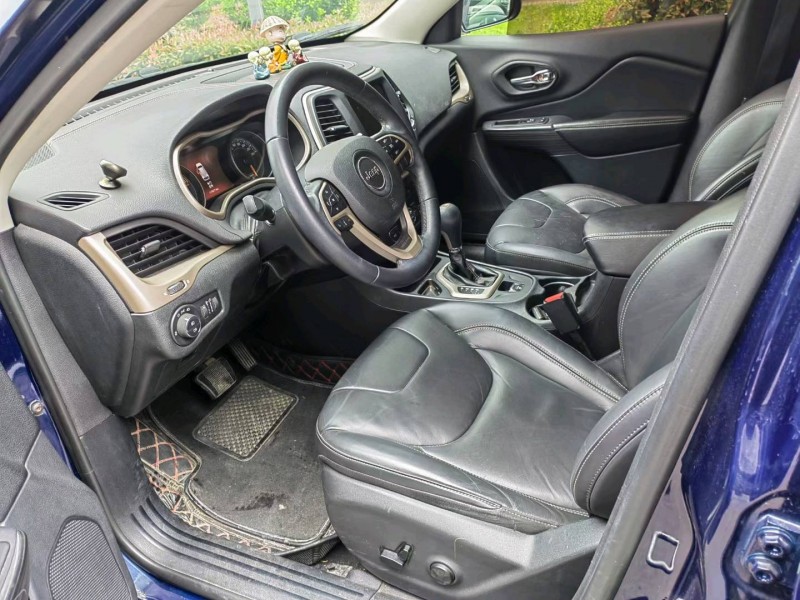 徐州17年Jeep自由光6