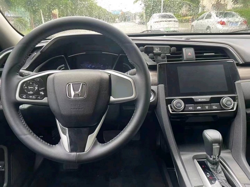 汕头20年本田思域3