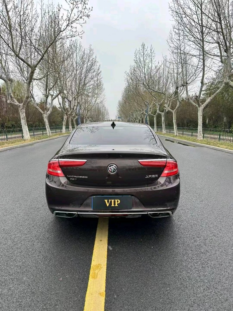 宿迁18年别克君越9