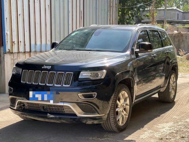 枣庄17年Jeep大切诺基5