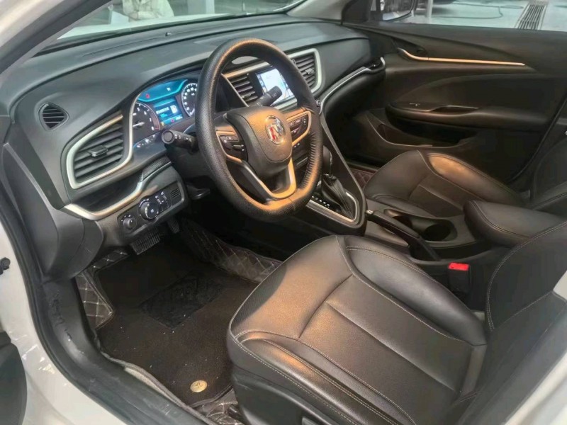 保定21年别克英朗8