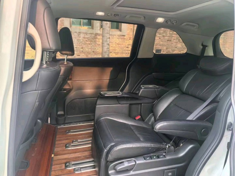 保定18年本田艾力绅7