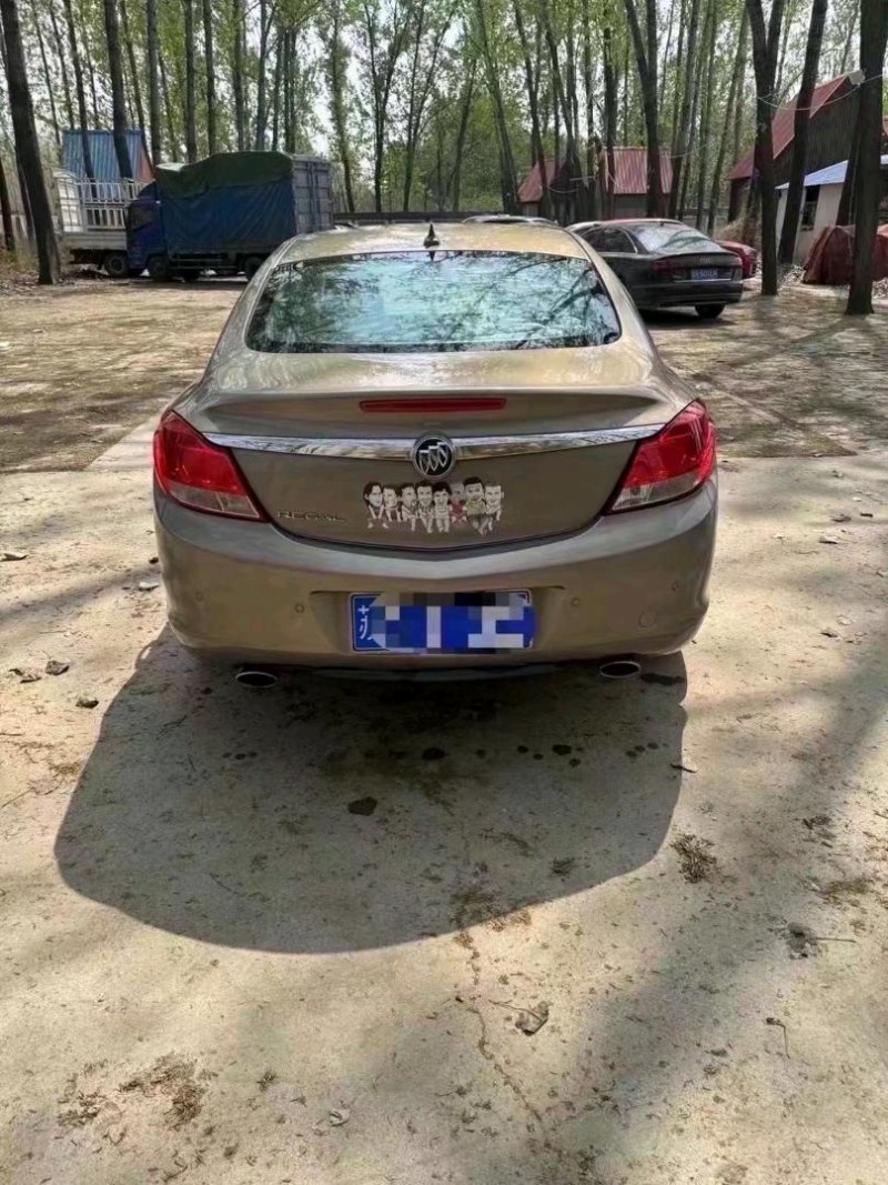 菏泽13年别克君威2