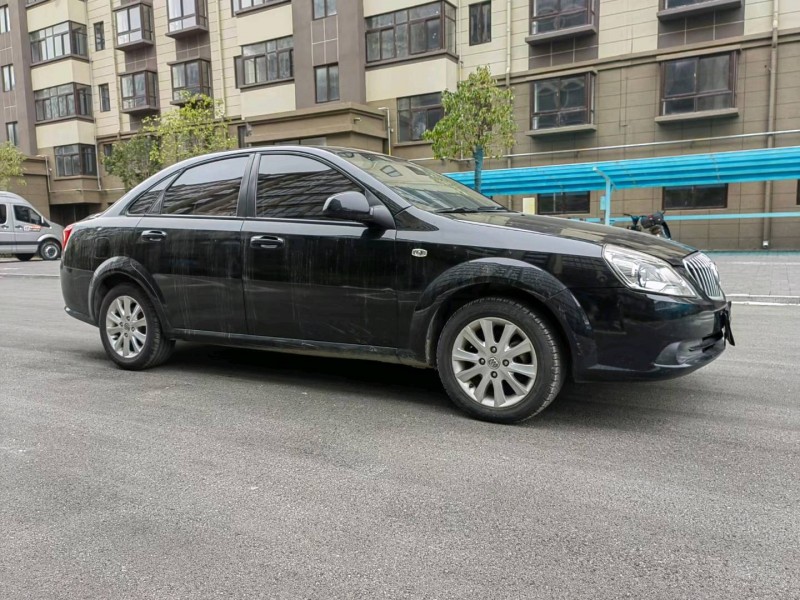 徐州13年别克凯越2