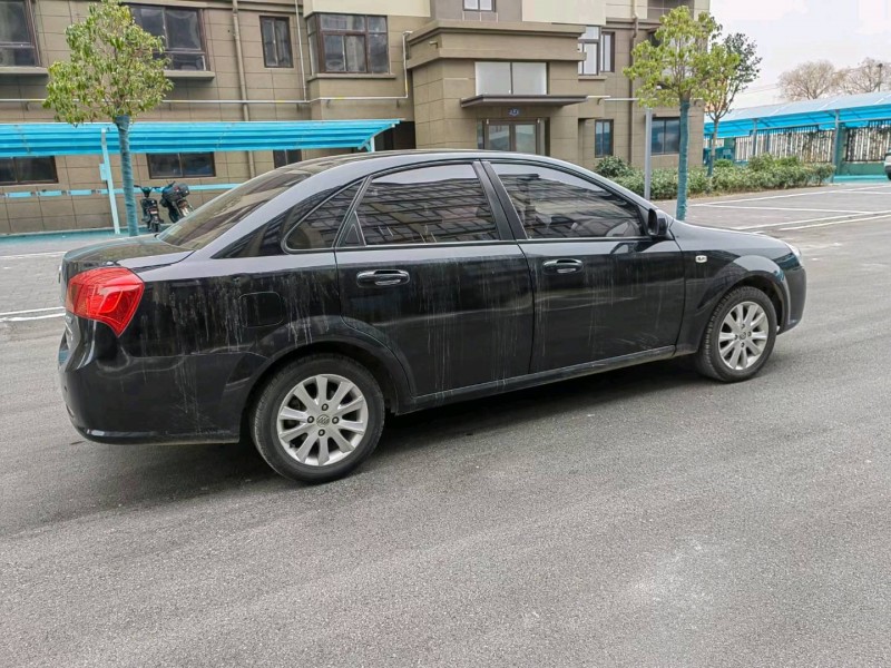 徐州13年别克凯越8