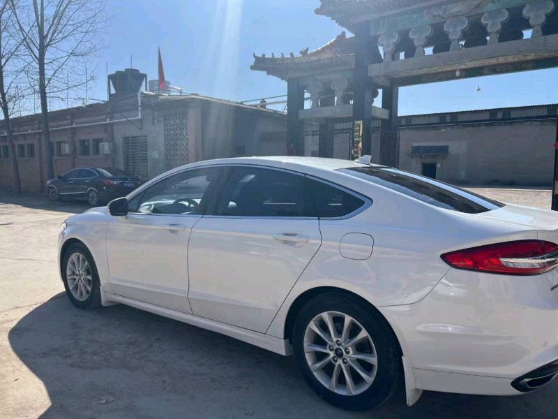 保定18年福特蒙迪欧5