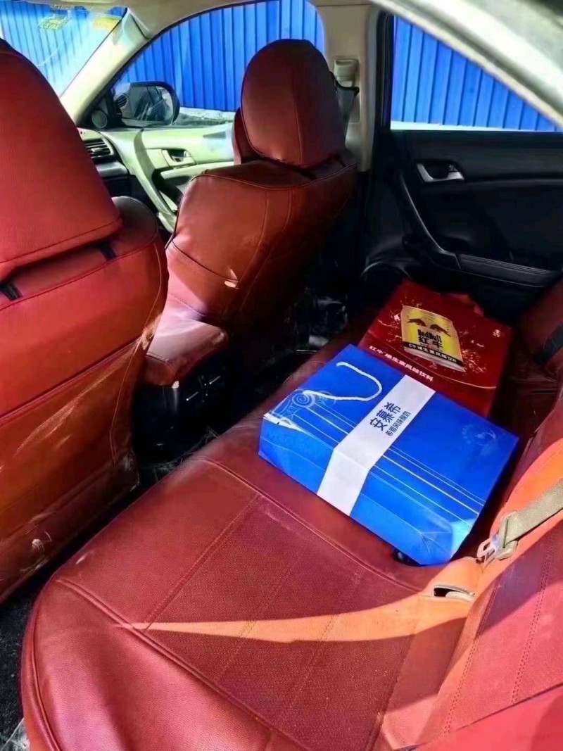 菏泽11年本田思铂睿3