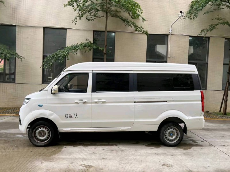 佛山22年华晨海狮6