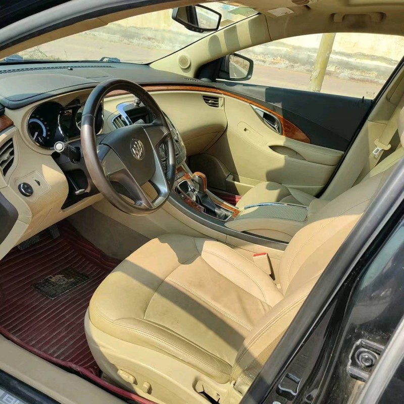 聊城13年别克君越4