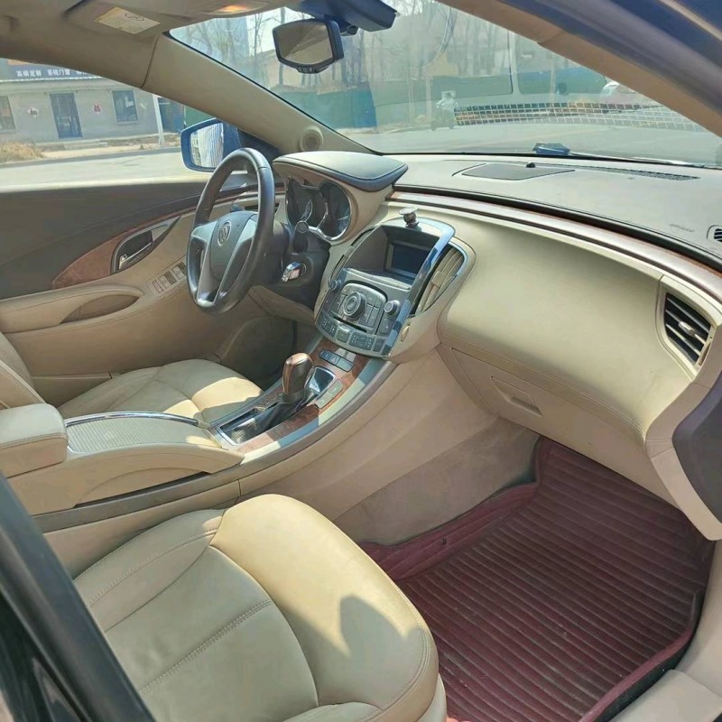 聊城13年别克君越6