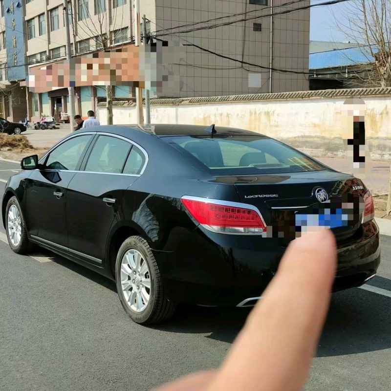 聊城13年别克君越8