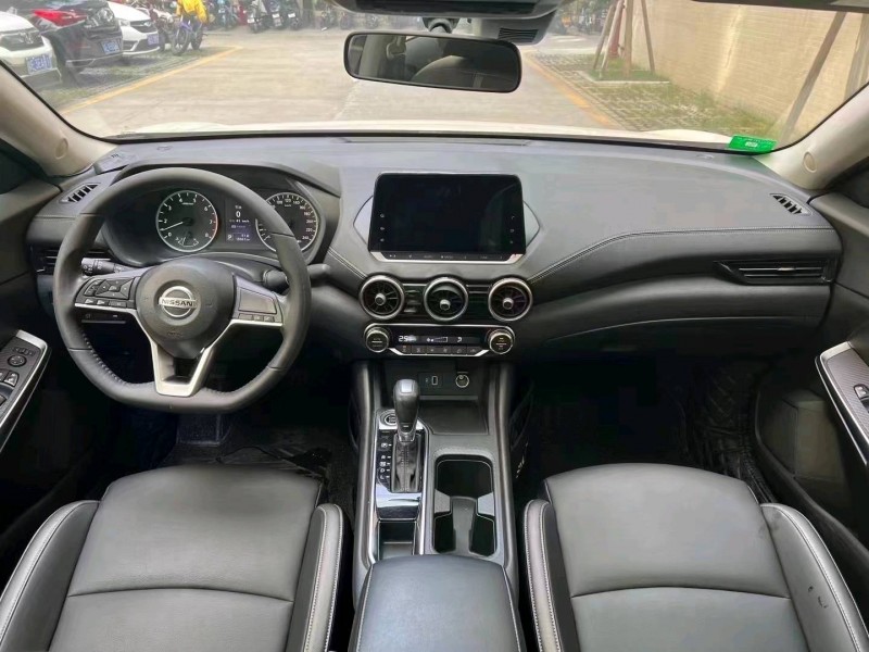 佛山21年日产轩逸8