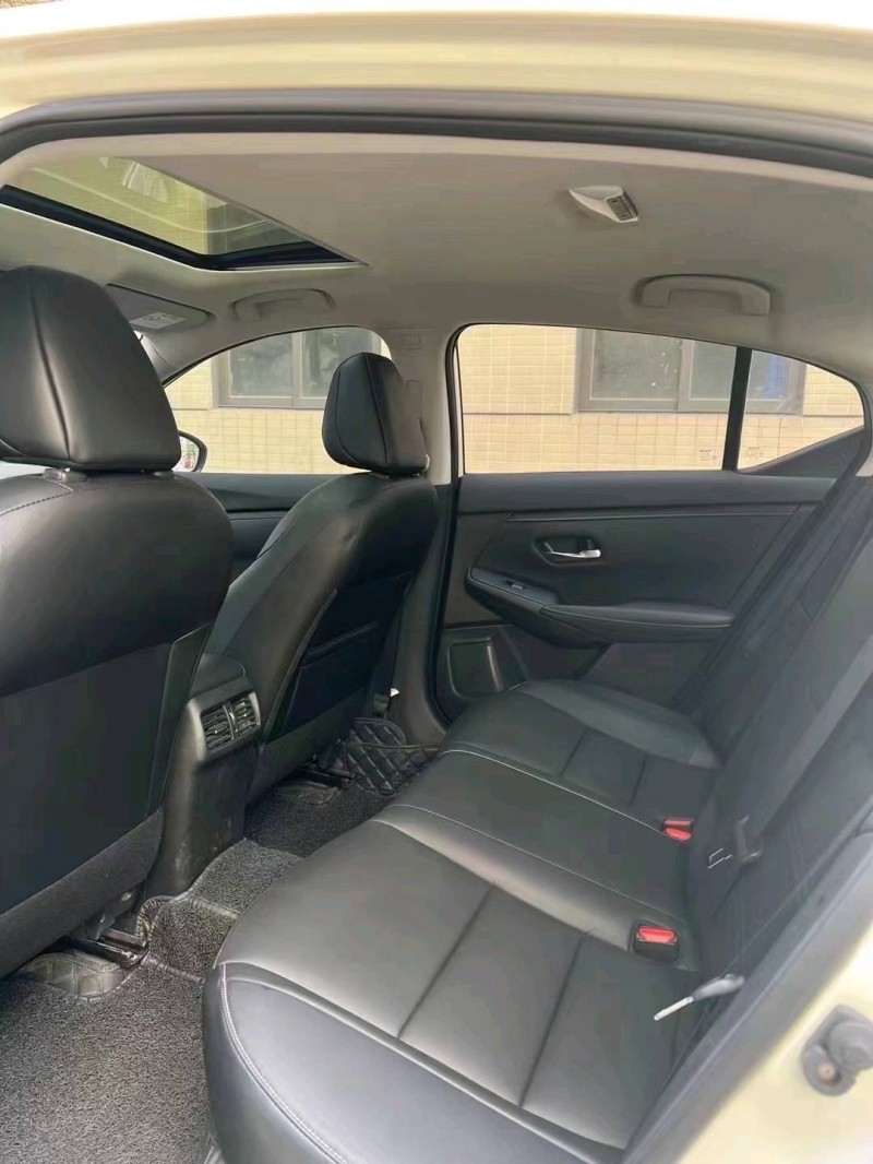 佛山21年日产轩逸9