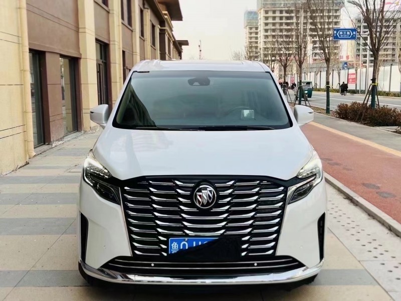 济宁18年别克GL81