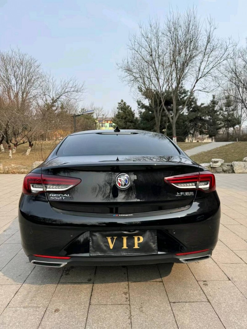 邢台23年别克君威9